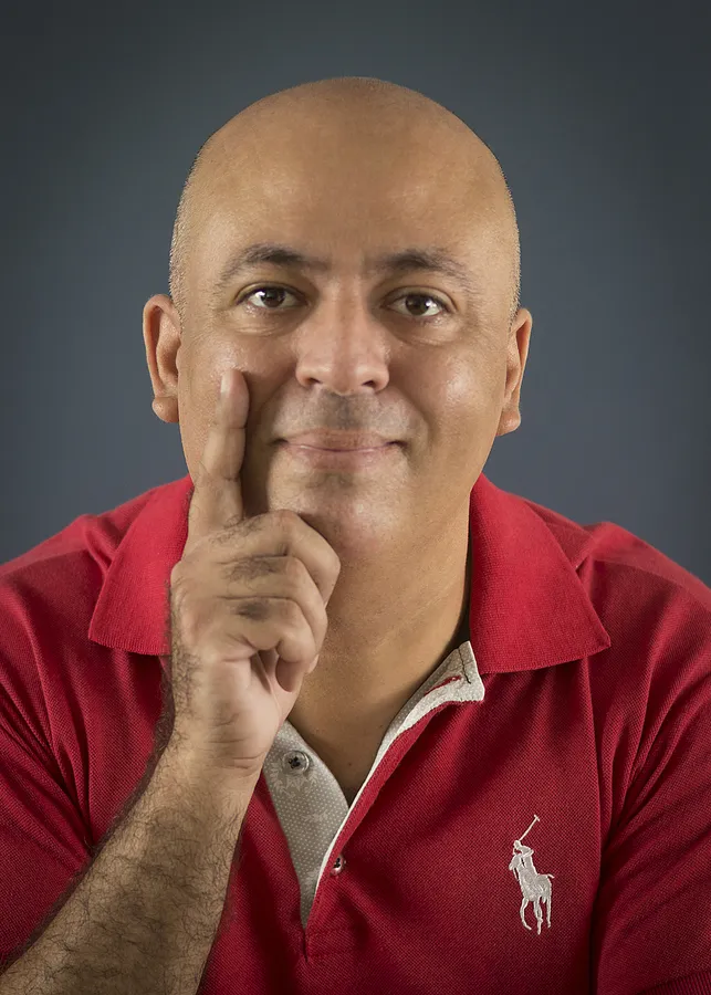 Cristiano Freire, corretor de imóveis, CRECI 106874