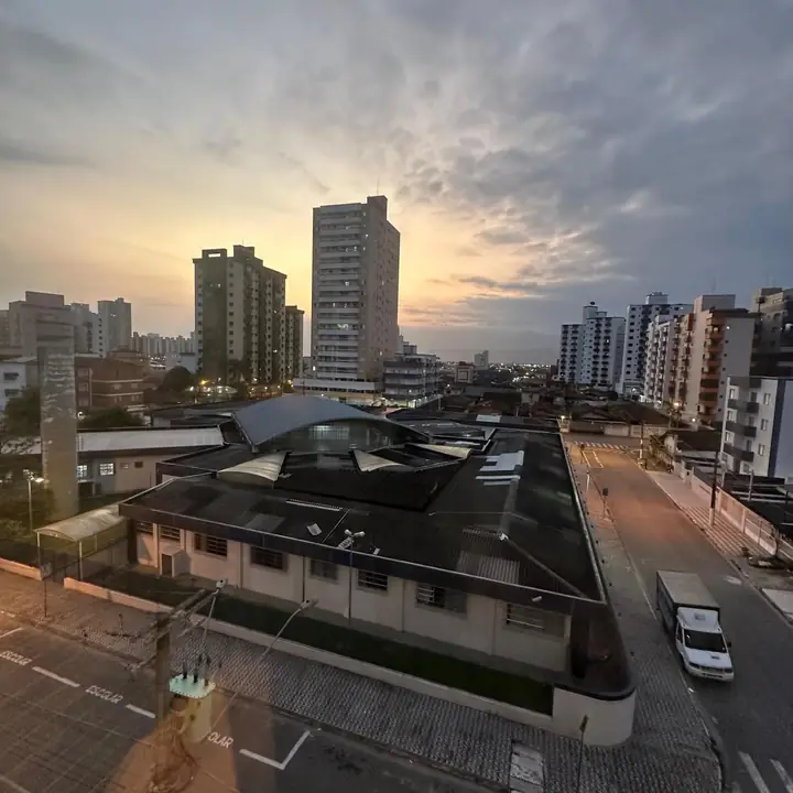 Vista da varanda ao entardecer